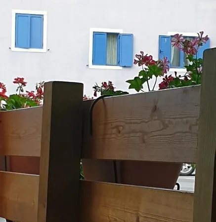 Center Near-beach-free-garage-parking *