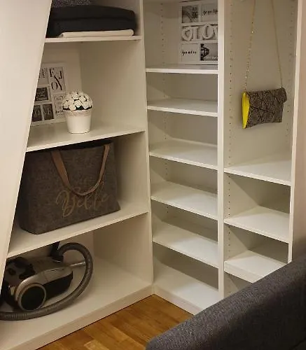 公寓 Center Near-beach-free-garage-parking