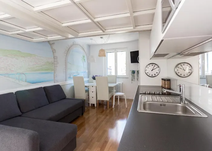 Center Near-beach-free-garage-parking 科佩尔