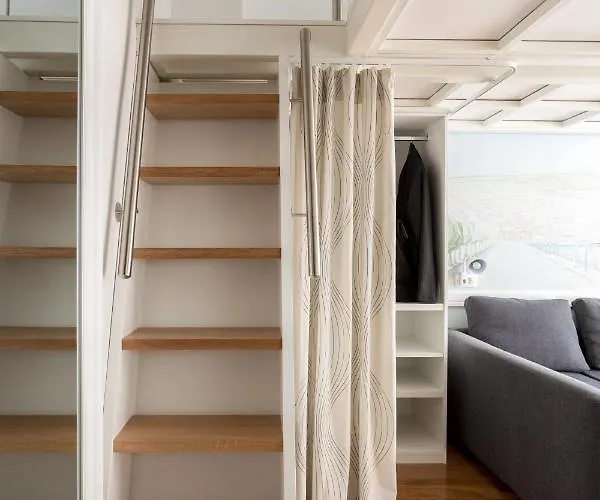 Center Near-beach-free-garage-parking 公寓